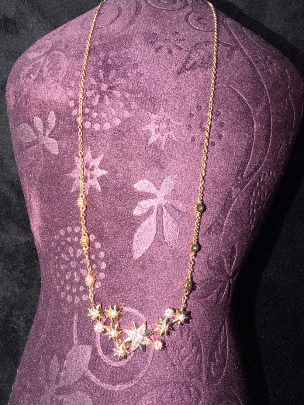 Rose Gold Star Cluster Necklace - Elegant Women's Jewelry